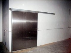 揚(yáng)州不銹鋼面板冷庫(kù)門